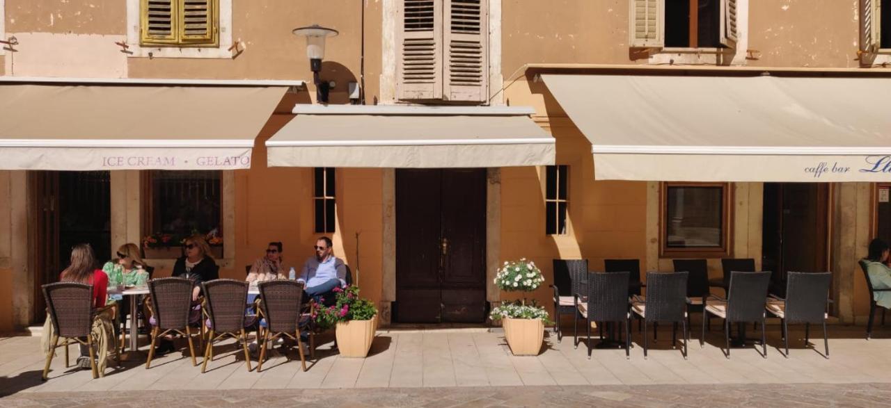 Luxury Rooms Contessa Vitali Ζαντάρ Εξωτερικό φωτογραφία